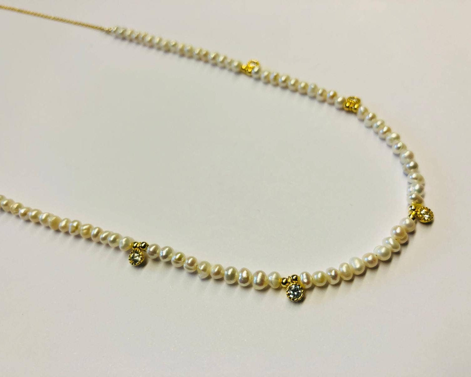 Colar Golden Whisper