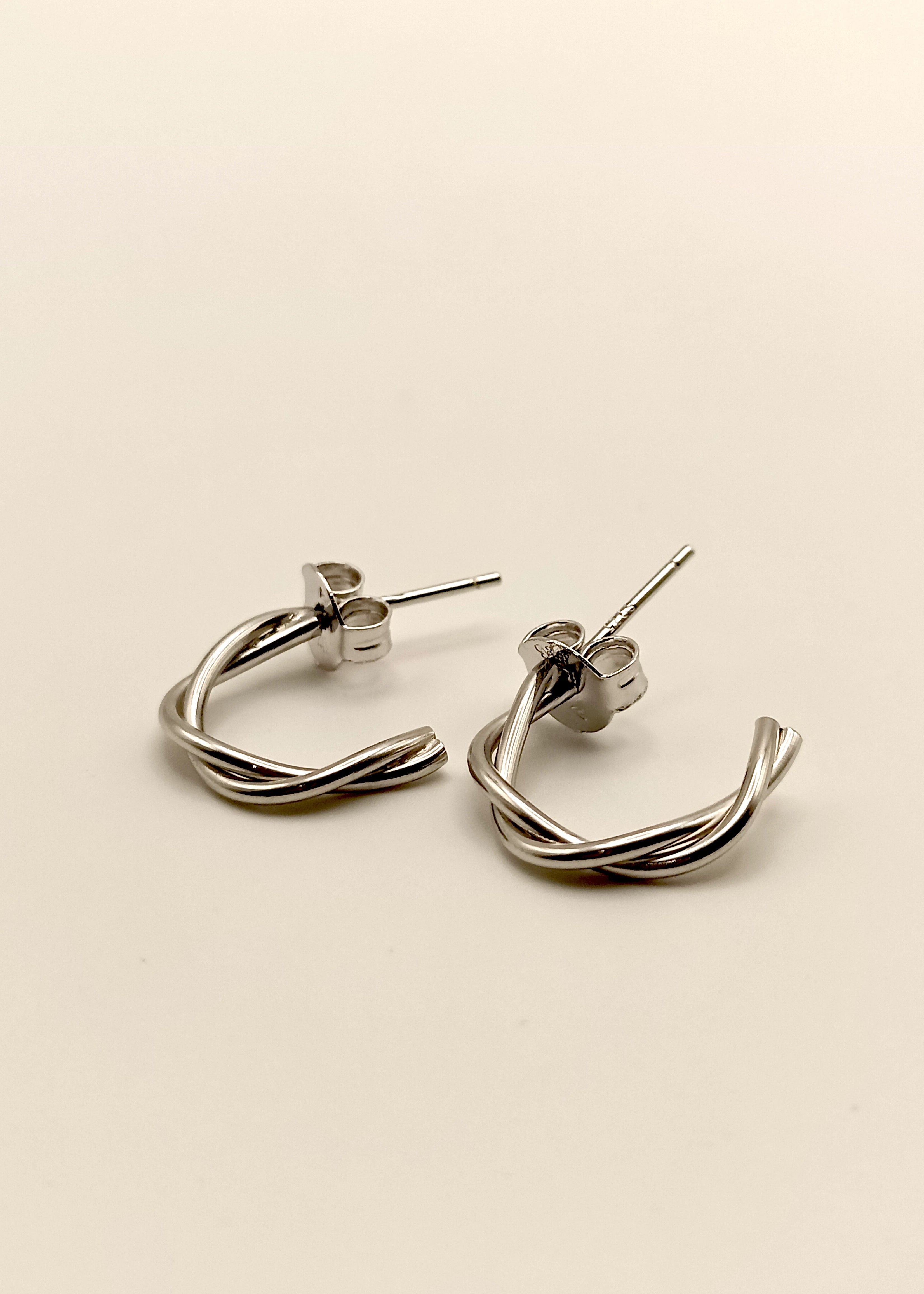 Silver Knots earrings