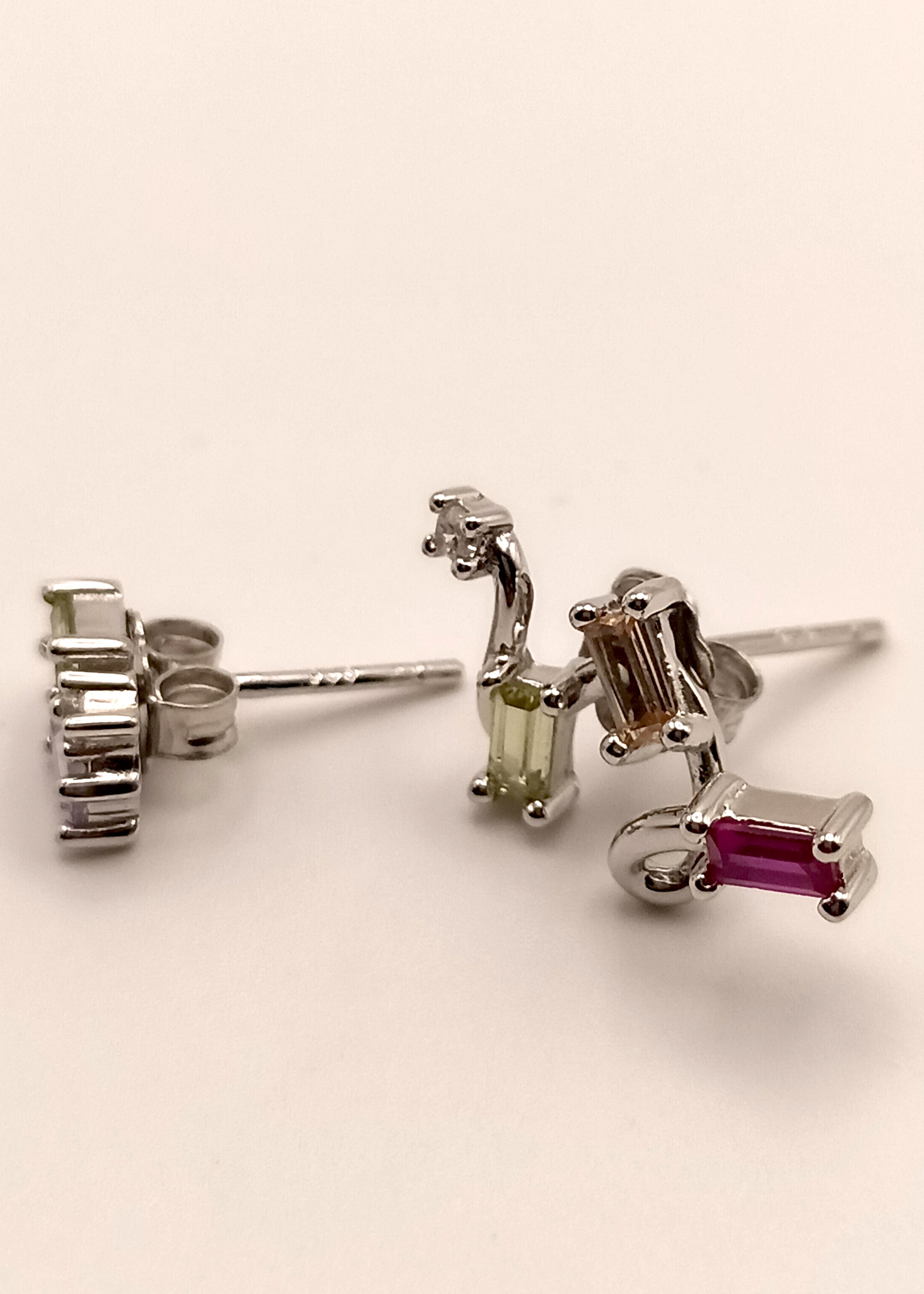 Brincos Aurora Triangular