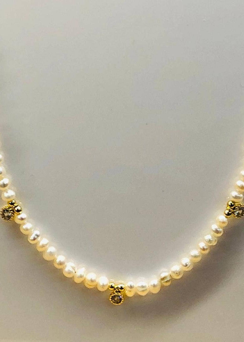 Colar Golden Whisper